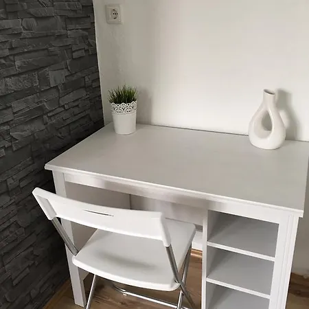 Paris&ny&london Apartment
