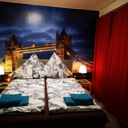 Paris&ny&london Apartment *
